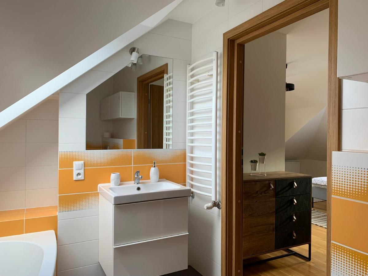 Sloneczna Rapsodia - Blisko Parku Zdrojowego - Piekny Widok - Ogrod - Taras Apartment Rabka